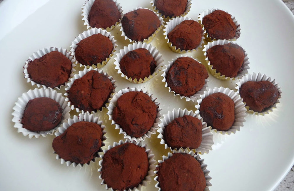 Truffes pâte d'amande robe chocolat